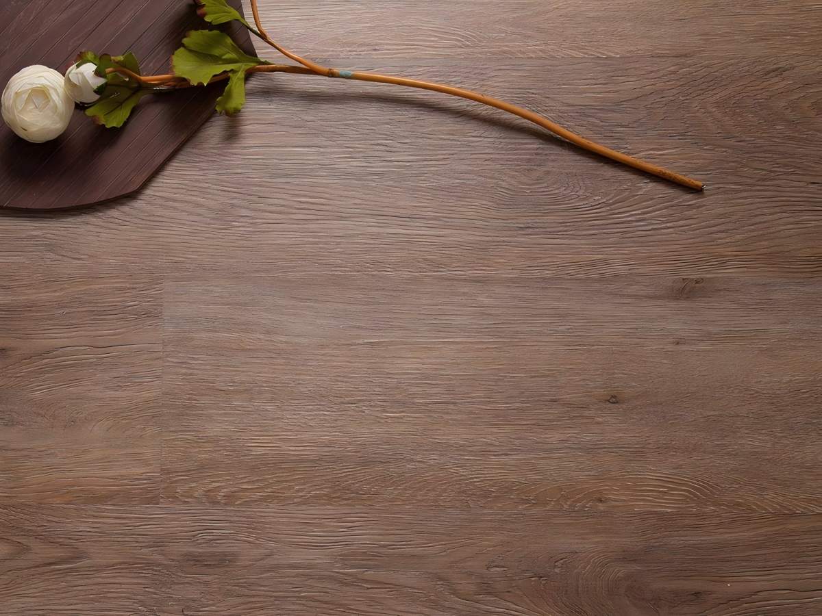 Línea de extrusión de alta velocidad para suelos LVT