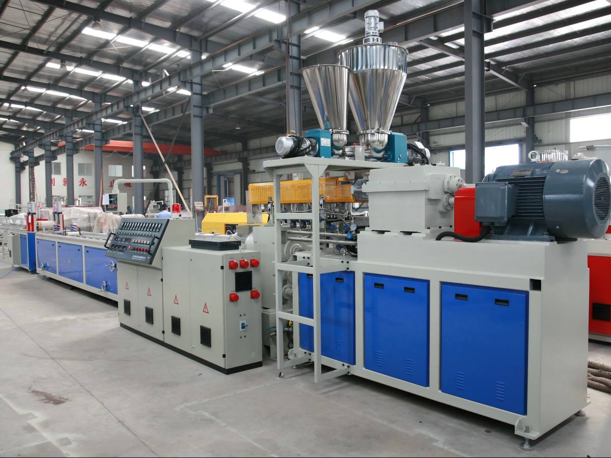 One-step WPC Extrusion Equipment