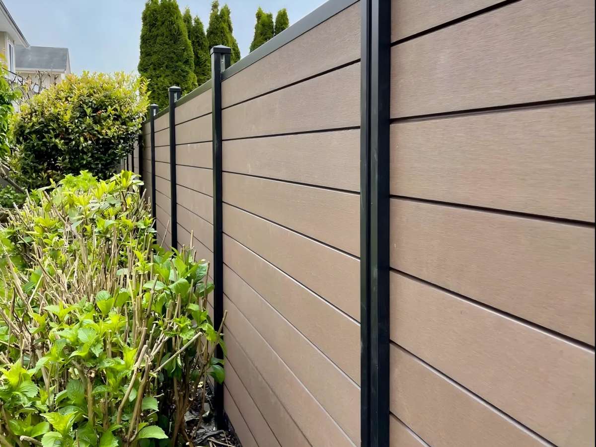 Línea de extrusión de doble tornillo cónico WPC (dos etapas)