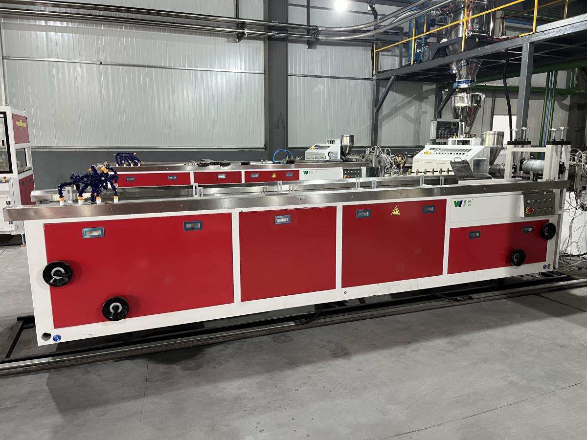 pvc profile plastic machine